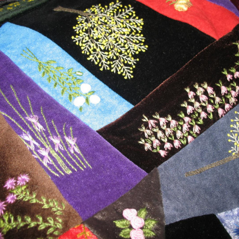 Frá sýningunni BLÓMABREIÐUR SISSU