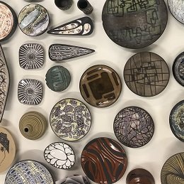 BEHIND THE SCENES - Archiving a ceramic collection