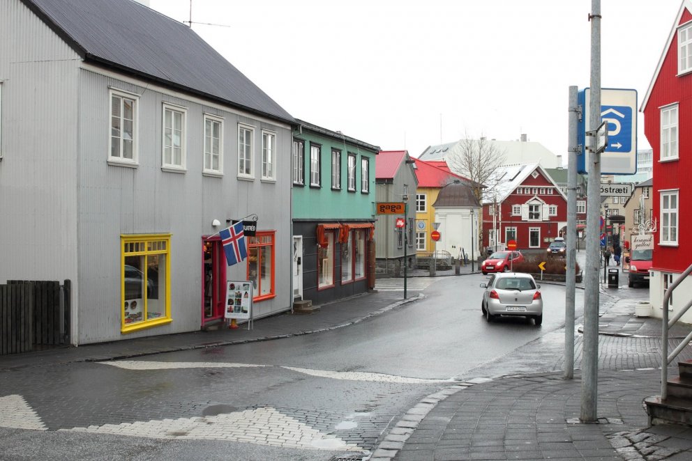 Útimarkaður í porti Kirsuberjatrésins