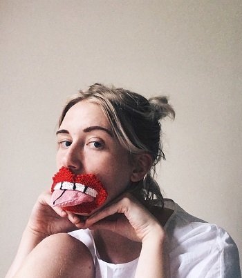 Ýr Jóhannsdóttir textílhönnuður, ljósm. Ýrúrarí